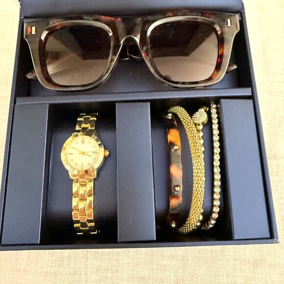 Accessory Gift Set Tortoise Sunglasses Goldtone Watch Bracelets Decorative Box - Picture 6 of 8